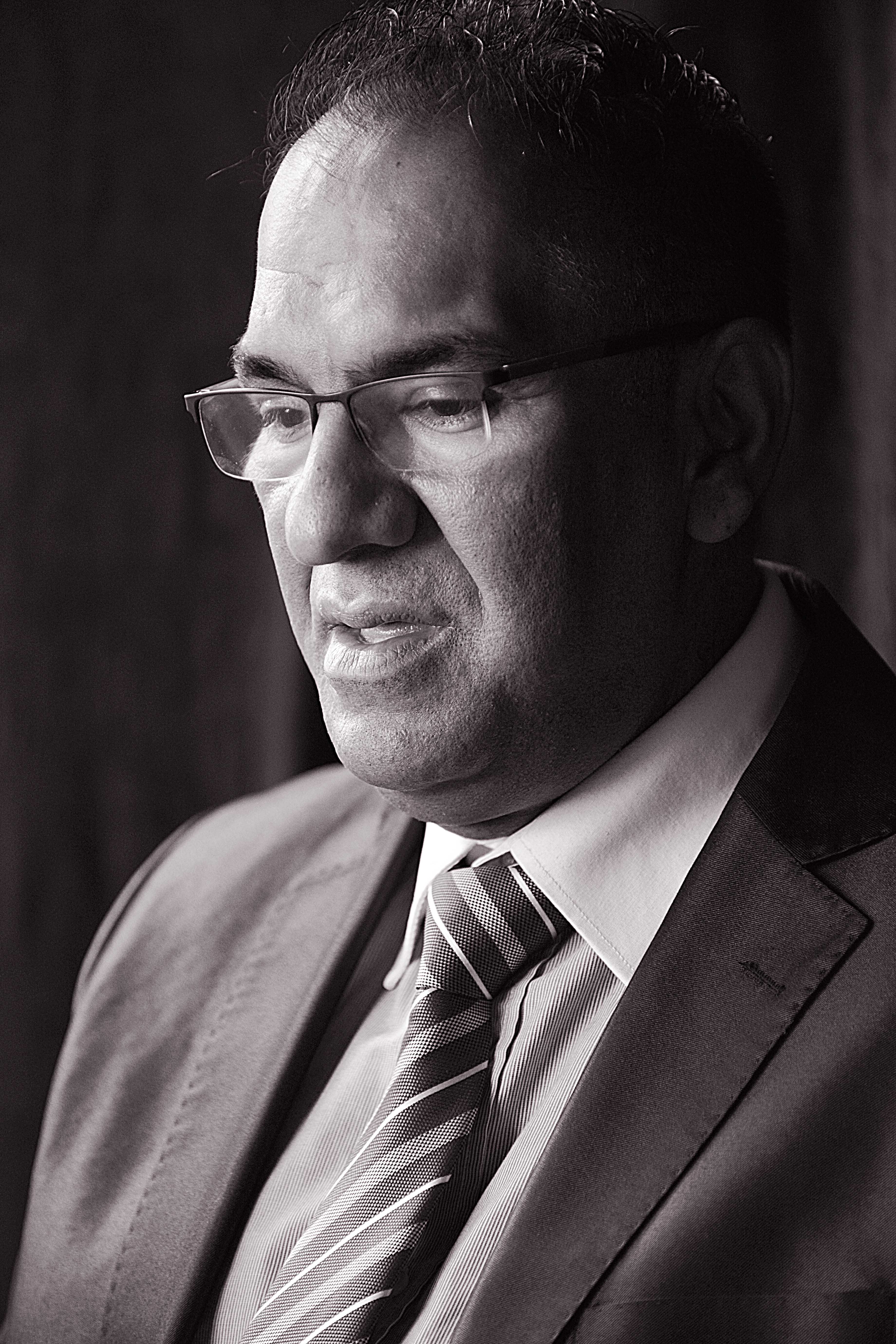 Moez Raja 03. Portraits – Nisha Keshav